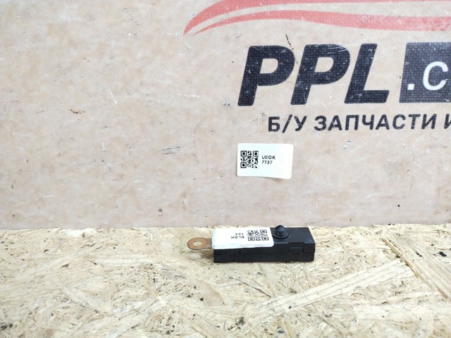 A1568200089 MERCEDES Фильтр помех усилителя антенны купить в Хмельницкий