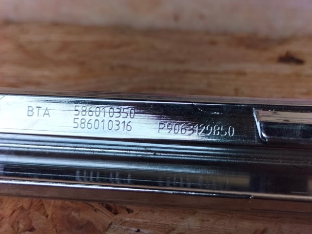 A2056906302 MERCEDES Накладка (молдинг) порога наружная задняя левая купить в Винница