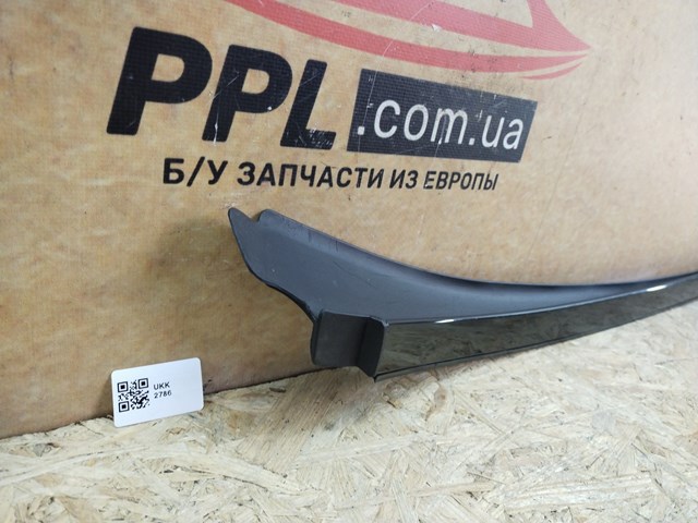 A2136901182 MERCEDES Молдинг лобового стекла левый купить в Винница