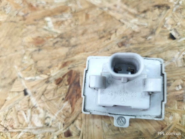 Фонарь подсветки заднего номера A2218200856 MERCEDES