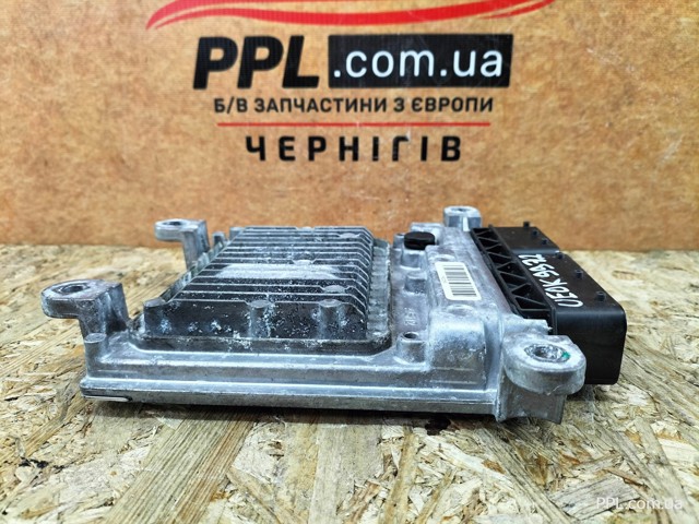 A6519007500 Блок управления двигателем купить Винница