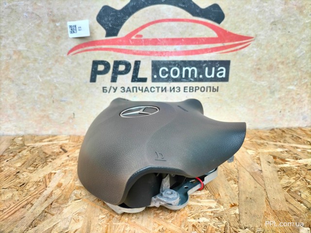 MERCEDES A9068601900 Подушка безопасности (AIRBAG) водительская в наличии Черновцы