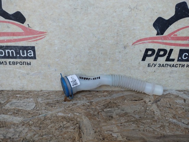 Горловина бачка омывателя AM5117C615AF FORD