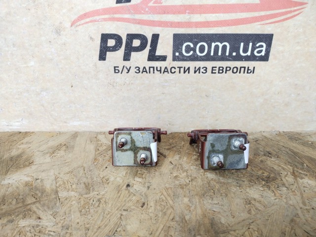 AM51U42900AE FORD Петля крышки багажника купить в Павлоград