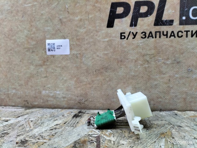 AV1118B647AB Резистор печки купить Полтава