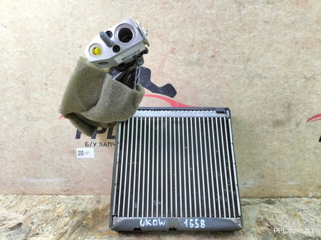 Клапан TRV, кондиционера AV1119849BA FORD