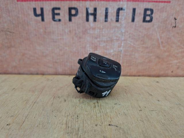 FORD AV1T14K147AA Блок кнопочных переключателей рулевого колеса в наличии Одесса
