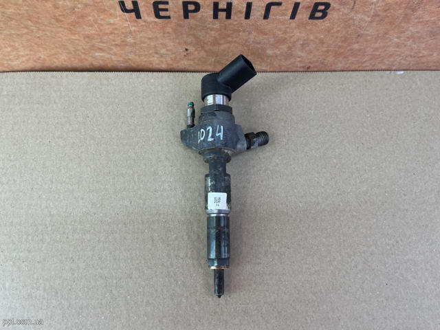 AV6Q9F593AD FORD Топливные форсунки купить в Павлоград