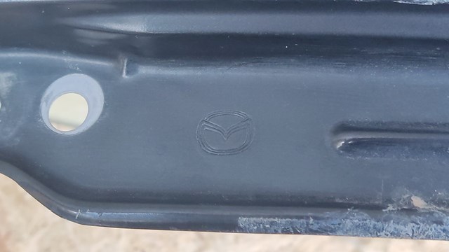 MAZDA BBM452111B Крыло переднее правое в наличии Запорожье