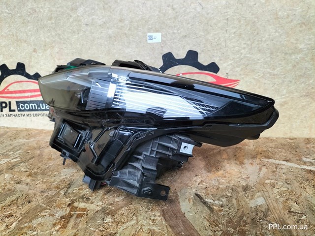 MAZDA BCJH51040 Фара левая в наличии Ровно