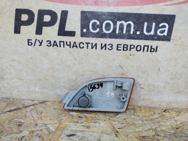 BCW8515L0 Правый катафот заднего бампера купить Тернополь