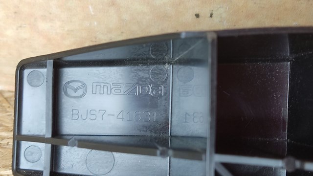 MAZDA BJS741631 в наличии Чернигов