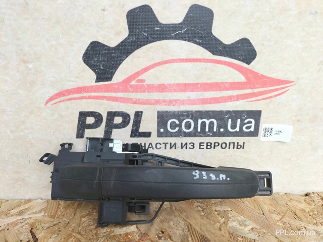 Держатель наружной ручки задней распашной двери, правой BK21V429A36AG FORD