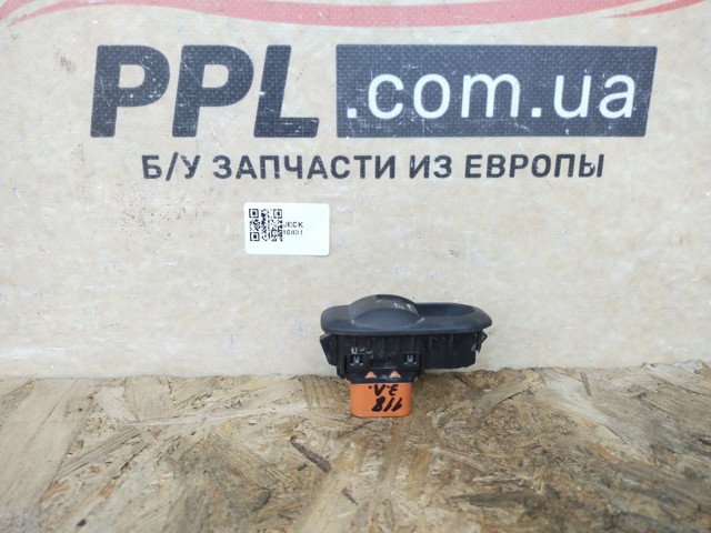 FORD BM5T14529BA Кнопка включения мотора стеклоподъемника передняя правая в наличии Черновцы