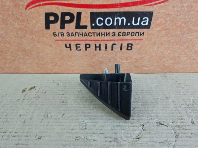 CV4417D949AC Кронштейн бампера заднего левый купить Ирпень