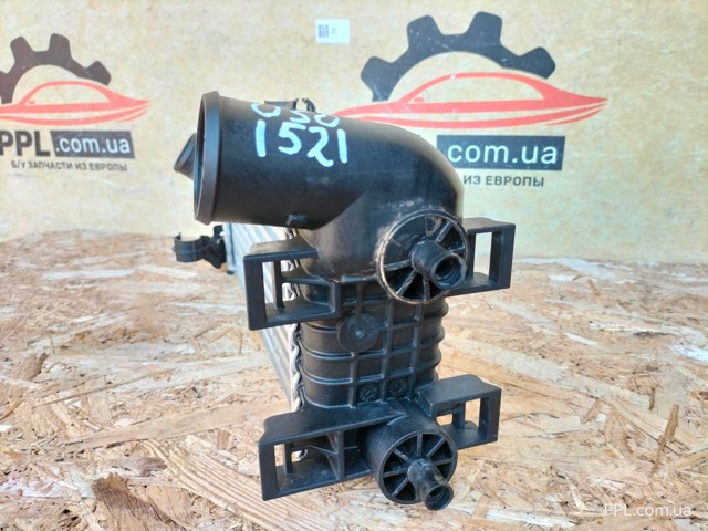 CV619L440VC Радиатор интеркуллера купить Тернополь