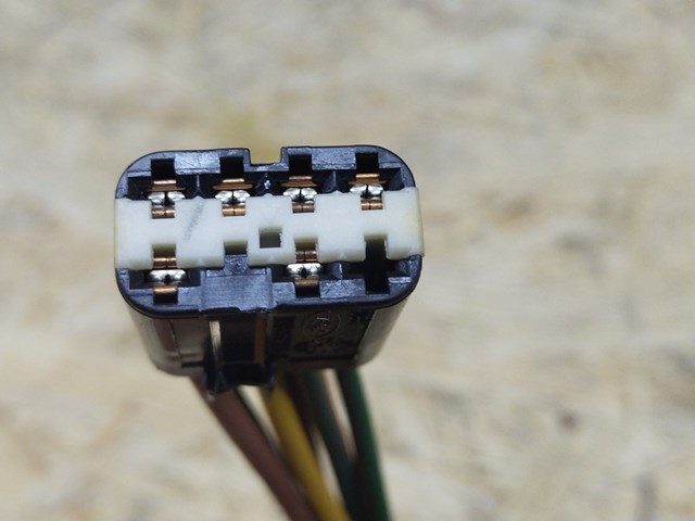 FORD D2BT14027AEF в наличии Ужгород