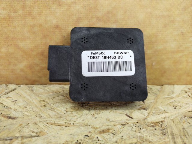 Антенна GPS DE8T19H463DC FORD