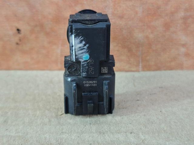 FORD DE932C444BA в наличии Запорожье