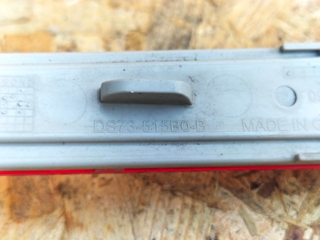 FORD DS73515B0B Катафот (отражатель) заднего бампера правый в наличии Киев