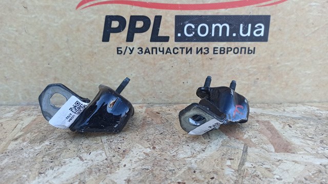 FORD DS7Z5426811B Петля двери задней левой в наличии Запорожье