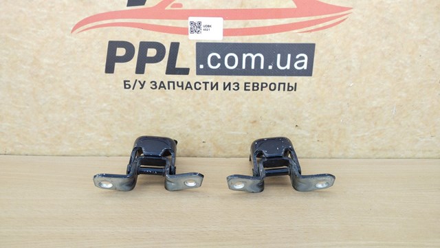 F15158210B Петля двери передней правой купить Львов