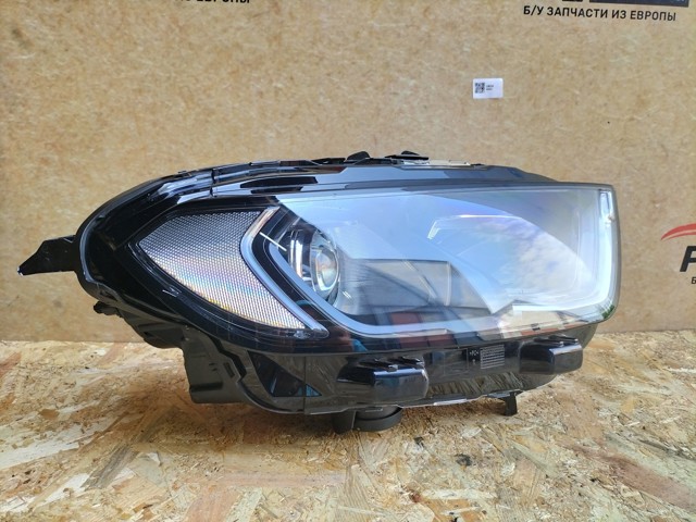 Правая блок фара GN1513W029YA FORD