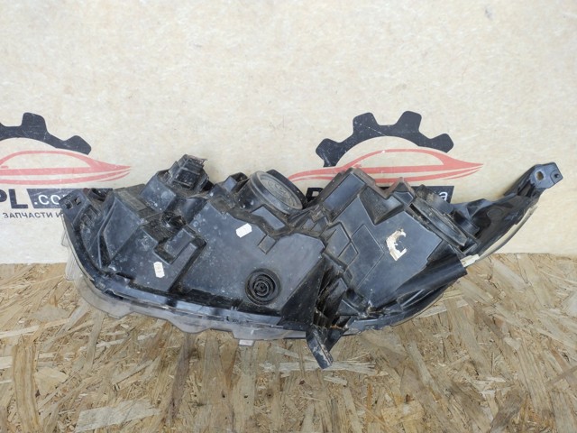 KT1B13W029AF FORD Правая фара купить в Винница