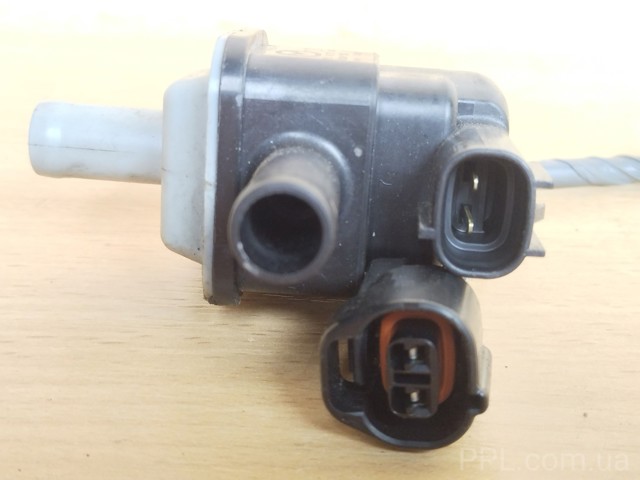 MAZDA PE0118751 Клапан вентиляции газов топливного бака в наличии Ужгород