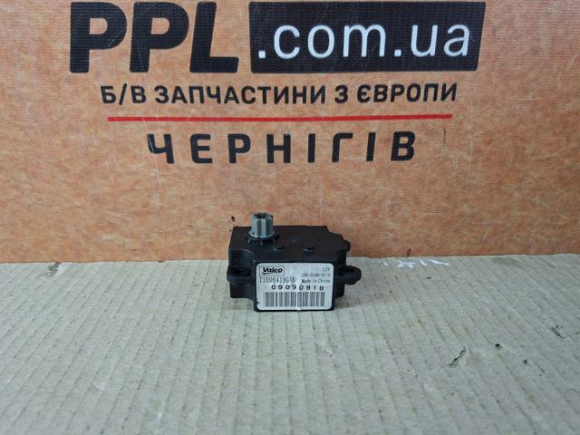 Мотор заслонки рециркуляции воздуха T1006419G PEUGEOT