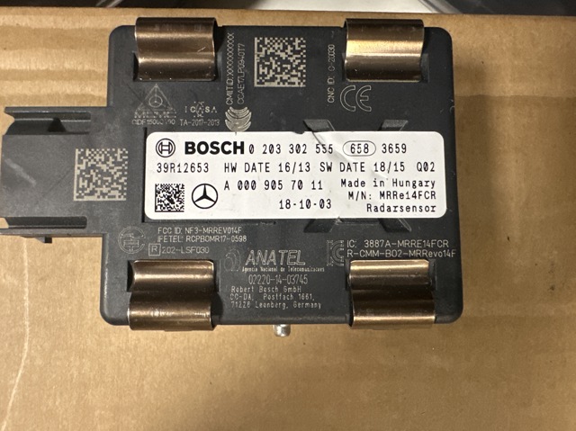 Радарный датчик дистанции 0009057011 MERCEDES