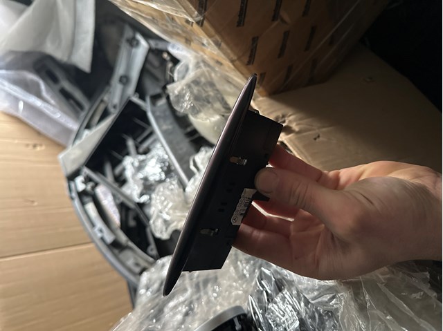 Дисплей парктроника 0015423723 MERCEDES
