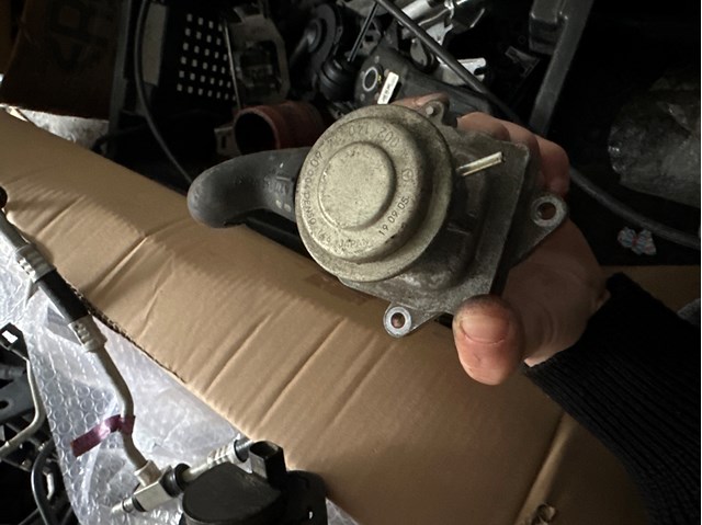 Клапан/заслонка вакуумного насоса 0021407460 MERCEDES