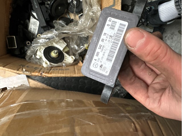 Датчик курсовой устойчивости 0055422018 MERCEDES