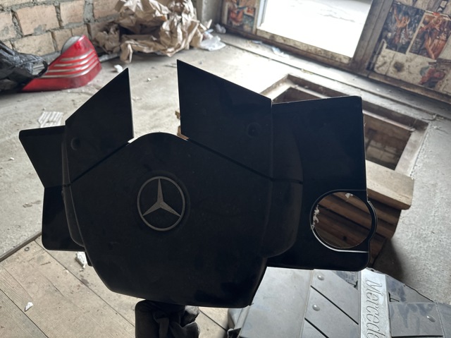 Крышка мотора декоративная 1130100367 MERCEDES