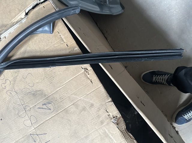 MERCEDES A1667252400 в наличии Ужгород