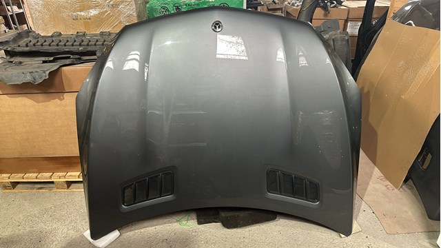 MERCEDES 1668800557 Капот в наличии Киев