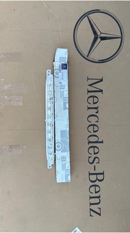 Фонарь противотуманный задний 2229060048 MERCEDES