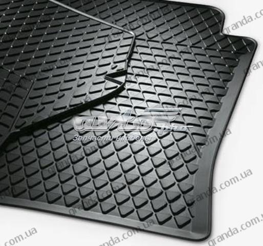 7P1061500041 VAG Передние коврики купить в Ужгород