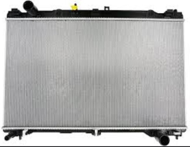 Радиатор системы охлаждения двигателя CU13611 SPECTRA PREMIUM