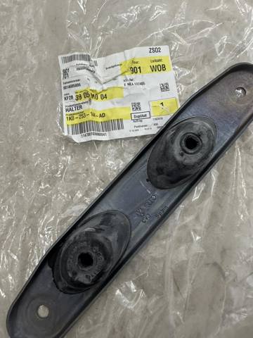 Крепление глушителя Volkswagen Golf SPORTSVAN