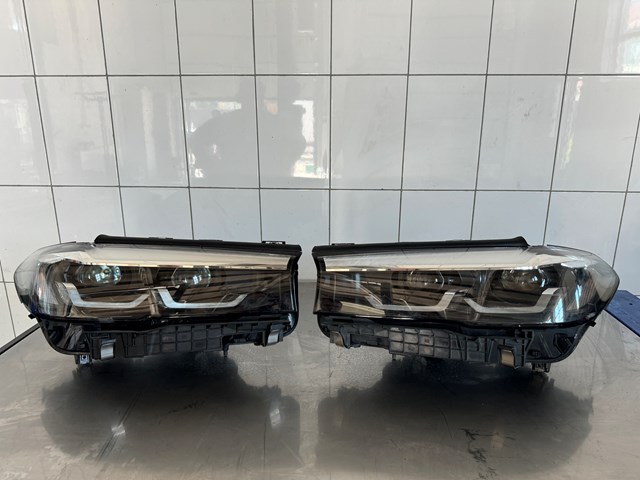5A388C403 BMW