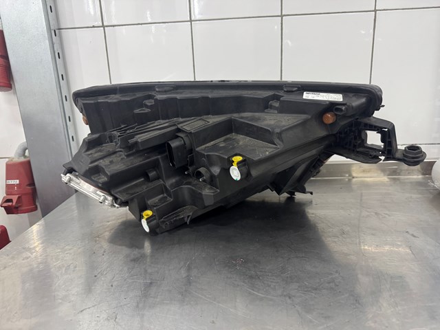 658941015B VAG Левая фара купить в Павлоград