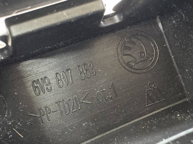 VAG 6V9807863 в наличии Тернополь
