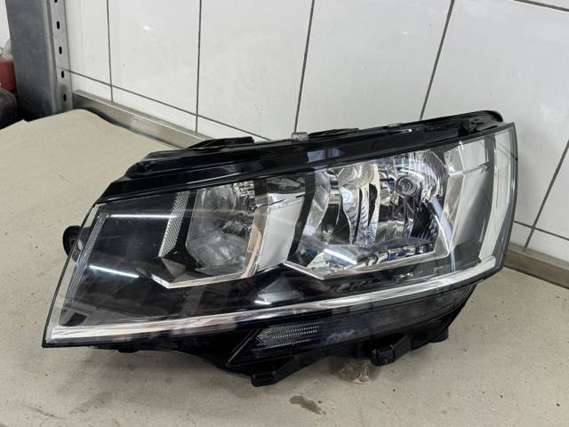 Основная фара в сборе левая 7L1941005B VAG