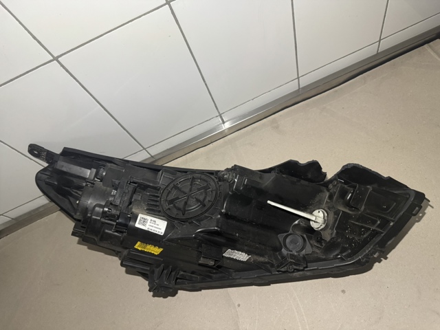 92101D7100 HYUNDAI Левая фара купить в Тернополь