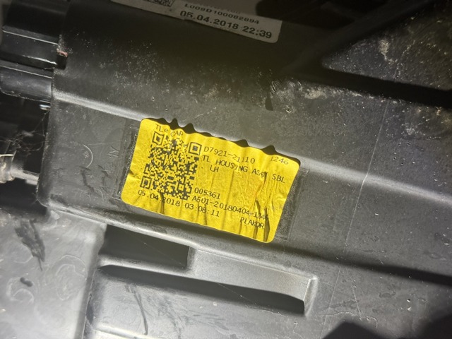 92101D7100 HYUNDAI Левая фара купить в Запорожье