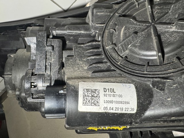 HYUNDAI 92101D7100 Левая фара в наличии Тернополь