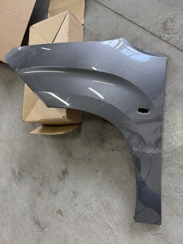 Переднее левое крыло 9816483780 PEUGEOT