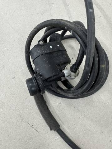 Электропомпа омывателя передний/задний 985102W500 HYUNDAI
